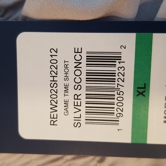 💕REEBOK💕 Game Time Shorts Built-In Brief Relaxed Short Silver Gray XL NWT - Picture 6 of 8